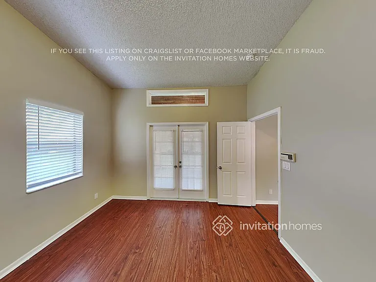 7540 NW 21st Ct — Photo 12