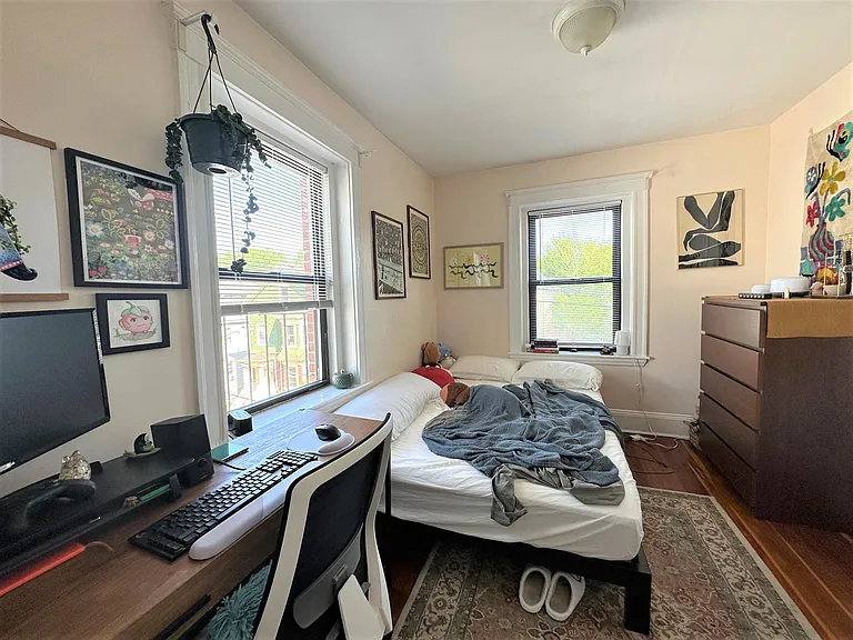 41 Ivaloo St #8 — Photo 11