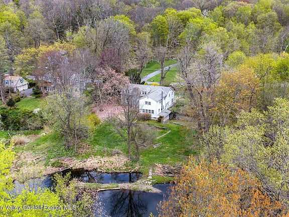 3rd image of 294 Fishcreek Road