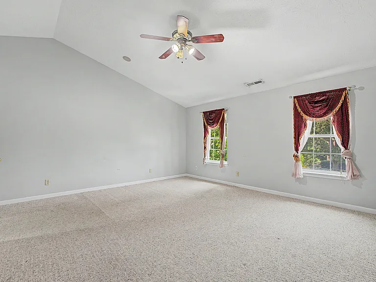 11025 Crystal Falls Ln — Photo 32