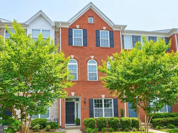 23086 Weybridge Sq, Ashburn, VA 20148