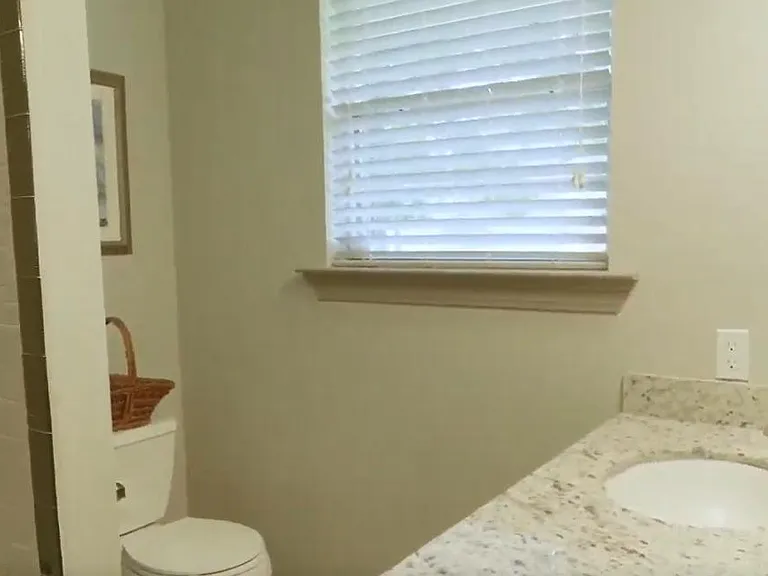 276 Shelby Dr — Photo 13