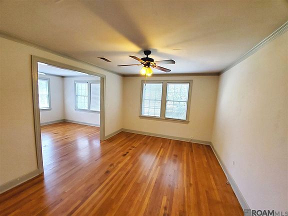 3rd image of 2211 Tulip St
