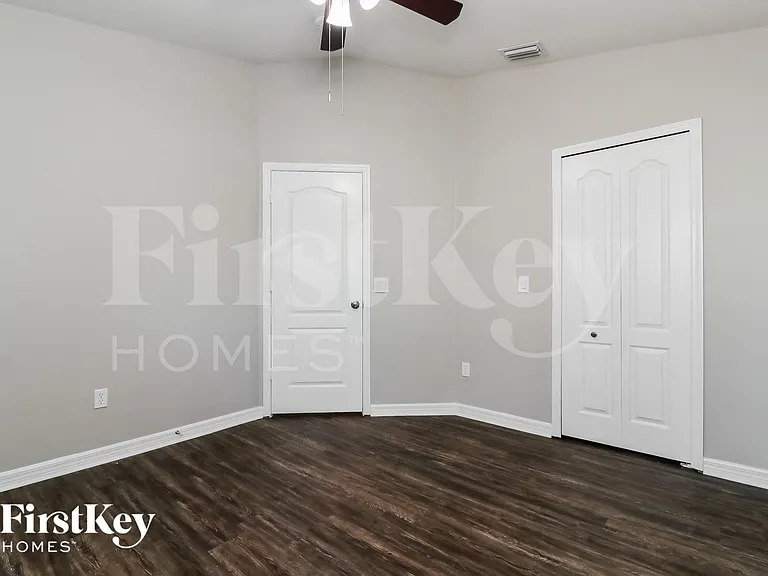 905 Lake Shore Ranch Dr — Photo 8