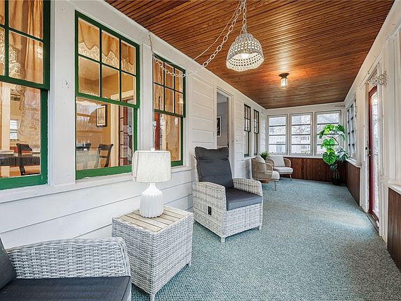 2nd image of 1272 Canandaigua Rd