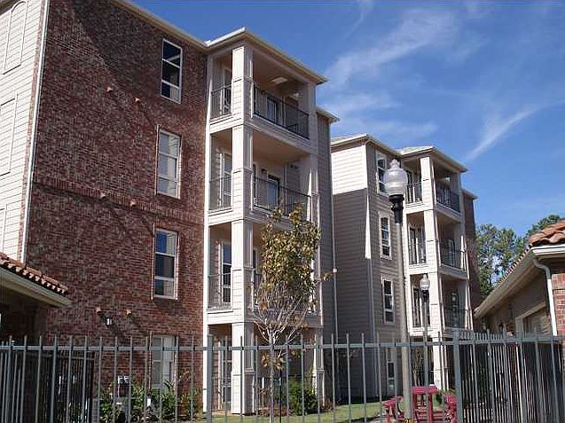 1st image of 600 13th St Unit 724