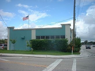 2nd image of 17900 Biscayne Blvd
