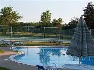 2nd image of 307 Edgewater Dr #307