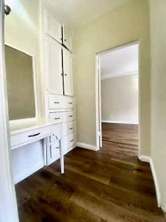 465 S Detroit St #203 — Photo 7