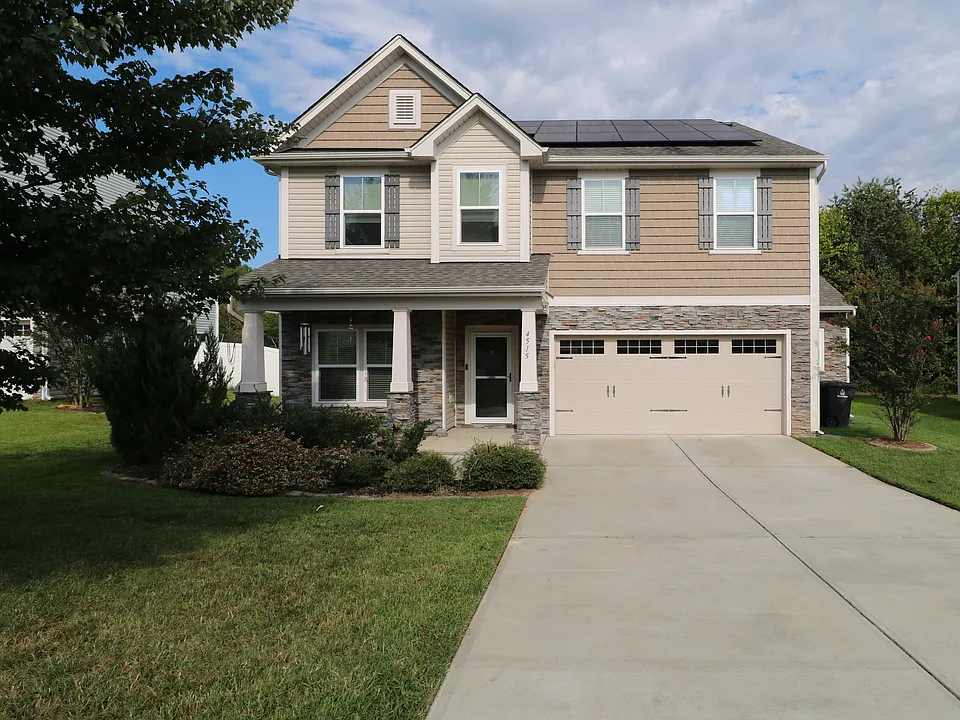 4515 Wedge Dr