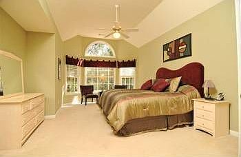4th image of 1722 Jamestown Ct SE