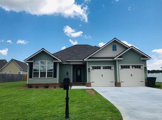 31 Packer Pride Dr SE, Moultrie, GA 31788