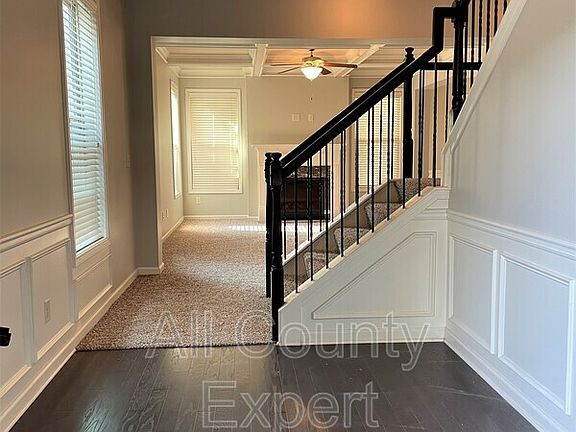 2nd image of 5338 Cactus Cove Ln