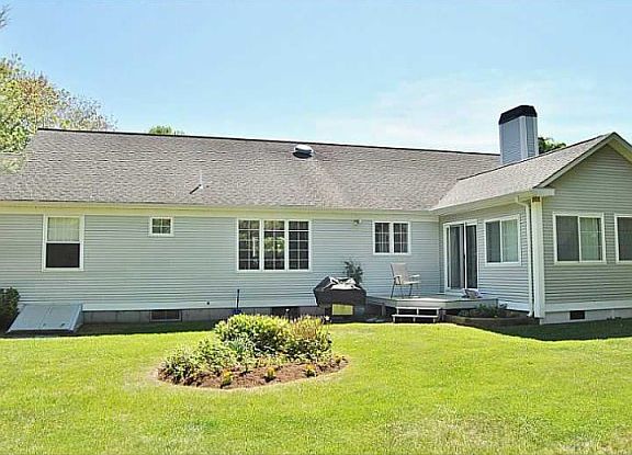 4th image of 31 Lookout Ln