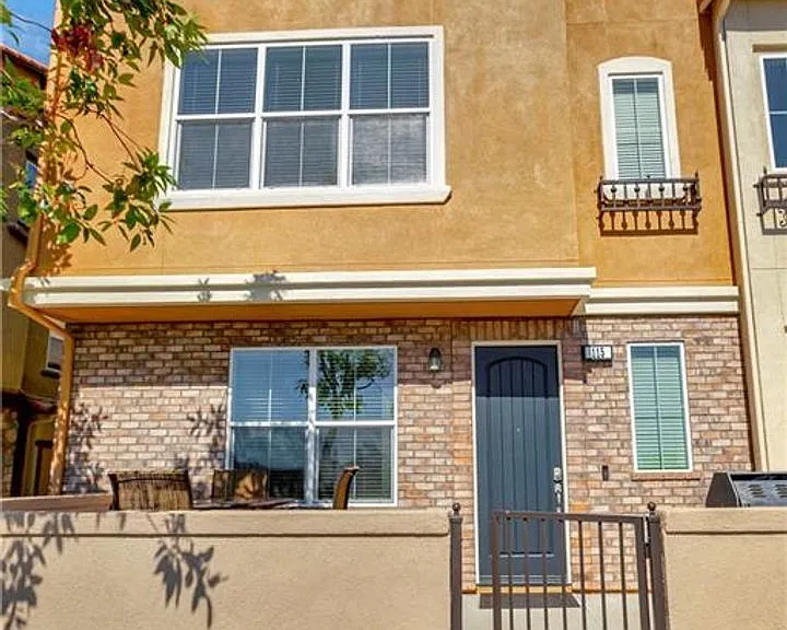 115 Aliso Ridge Loop — Photo 1