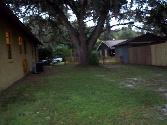 2nd image of 285 Rose Dr