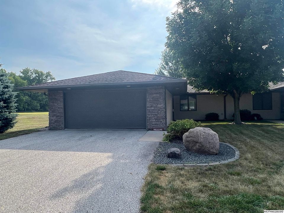 1st image of 513 River Bend Ct