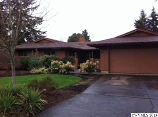 205 NE Springwood Dr, Albany, OR 97321