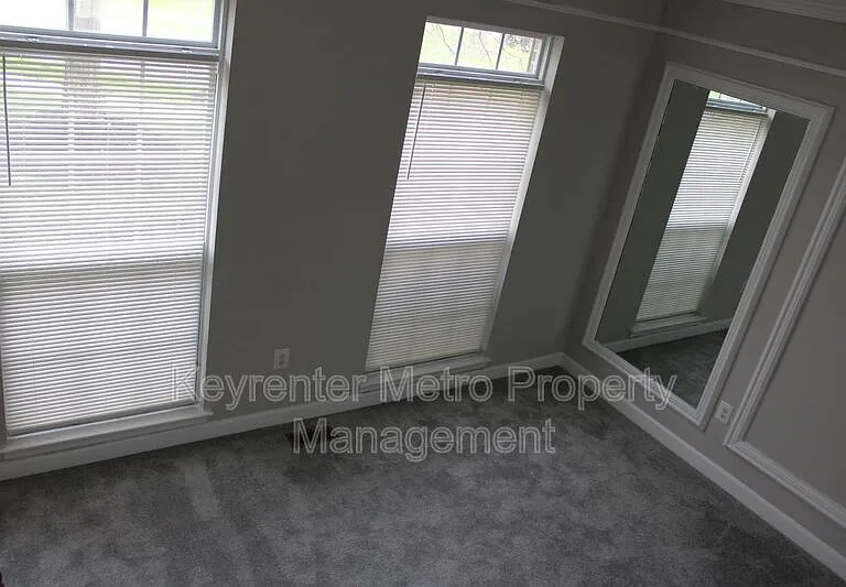 1614 Albert Dr — Photo 15