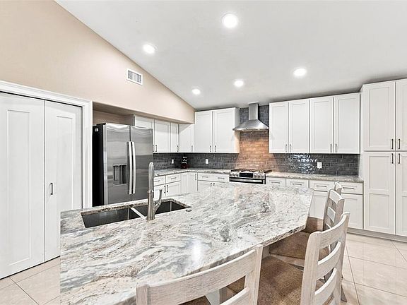 4th image of 16502 CAYMAN DRIVE