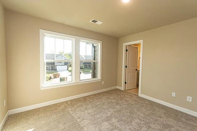 2310 Ditton Ct — Photo 18