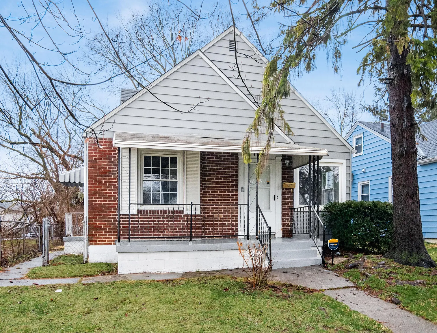 1052 Geers Ave photo 1