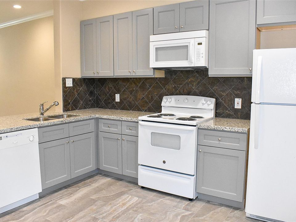 1st image of 4746 3rd St