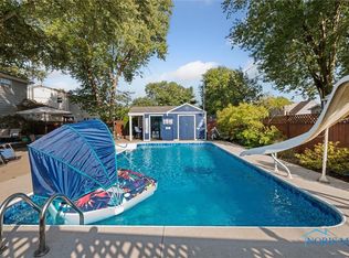 2823 Provincetowne Dr, Toledo, OH 43613