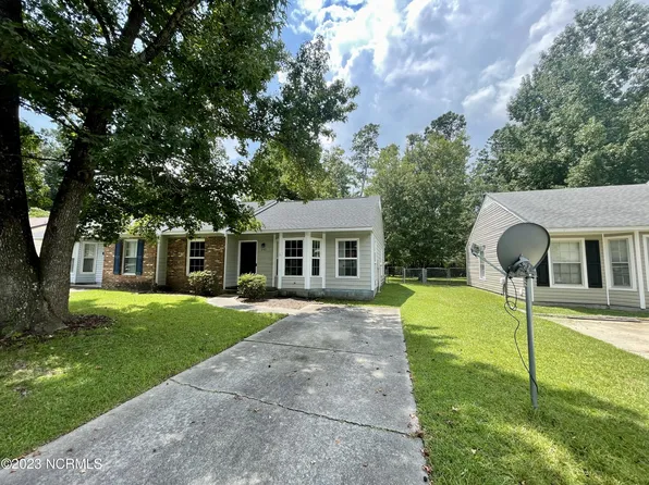 2103 Rolling Ridge Drive, Midway Park, NC 28544