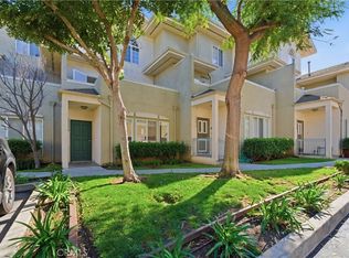 12076 S Broadway, Los Angeles, CA 90061