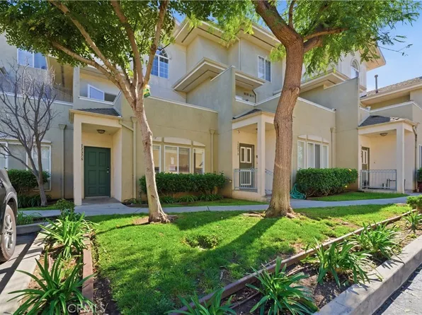 12076 S Broadway, Los Angeles, CA 90061