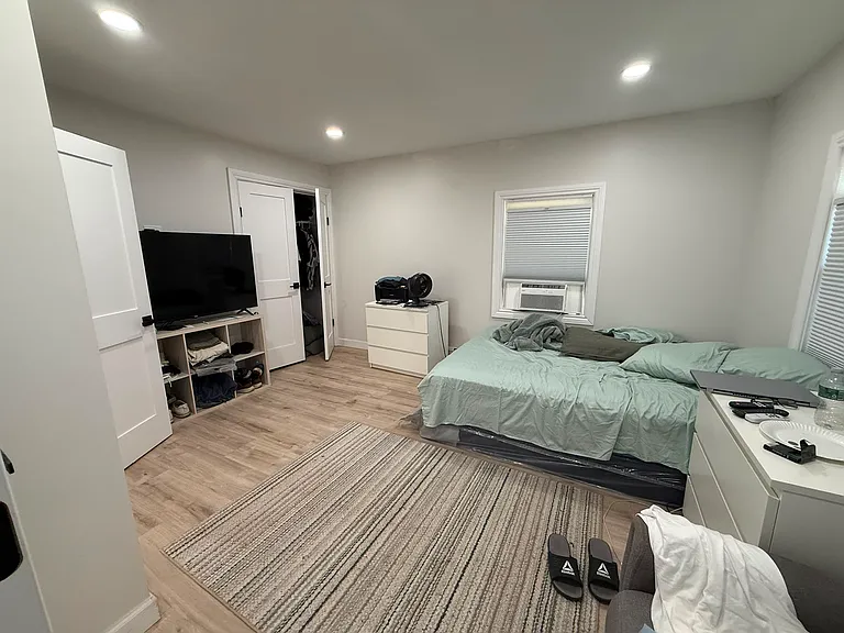 157 Pleasure Ave — Photo 7