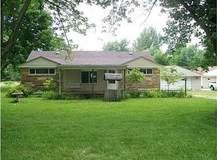 7226 N London Rd, Fairland, IN 46126