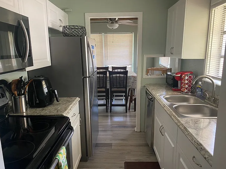 910 Rudolph Rd #3 — Photo 16