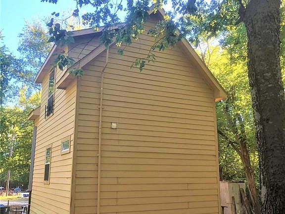 2nd image of 17772 Farm Road 1567 W