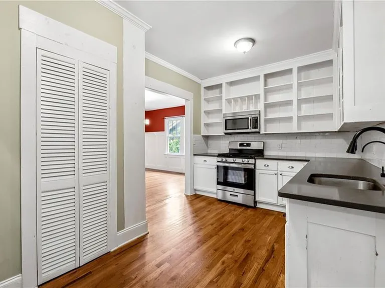 976 Hall Pl NW — Photo 18
