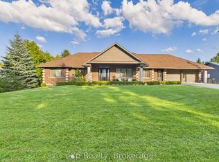 197 Balmy Beach Rd, Georgian Bluffs, ON N4K5N4