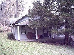 2nd image of 115 Stotler Rd