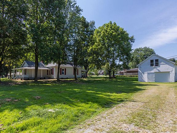 9616 Keys Ferry Rd-09