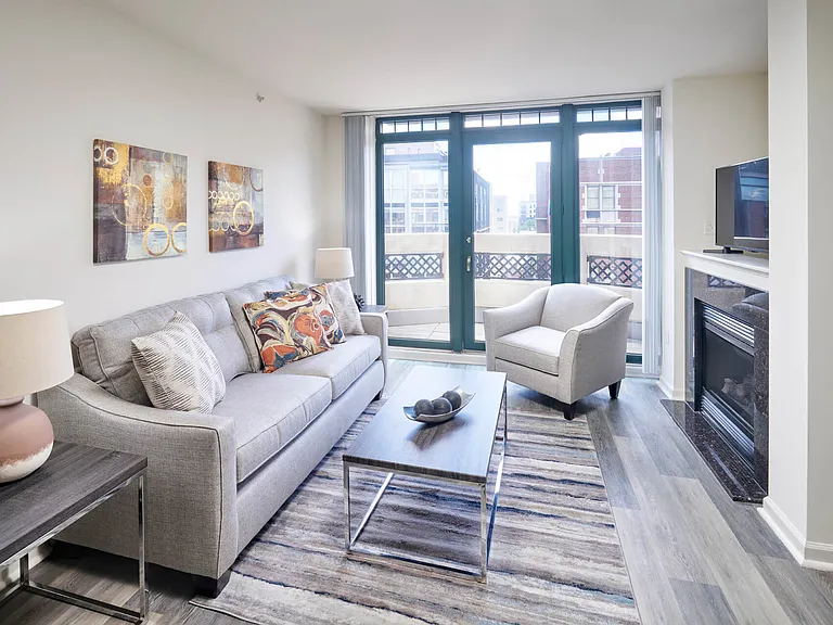 1301 Thomas Circle — Photo 13