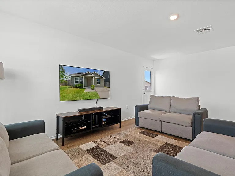 17813 Willacy Cv — Photo 15