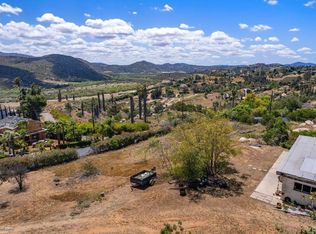2811 Paseo Del Sol, Escondido, CA 92025