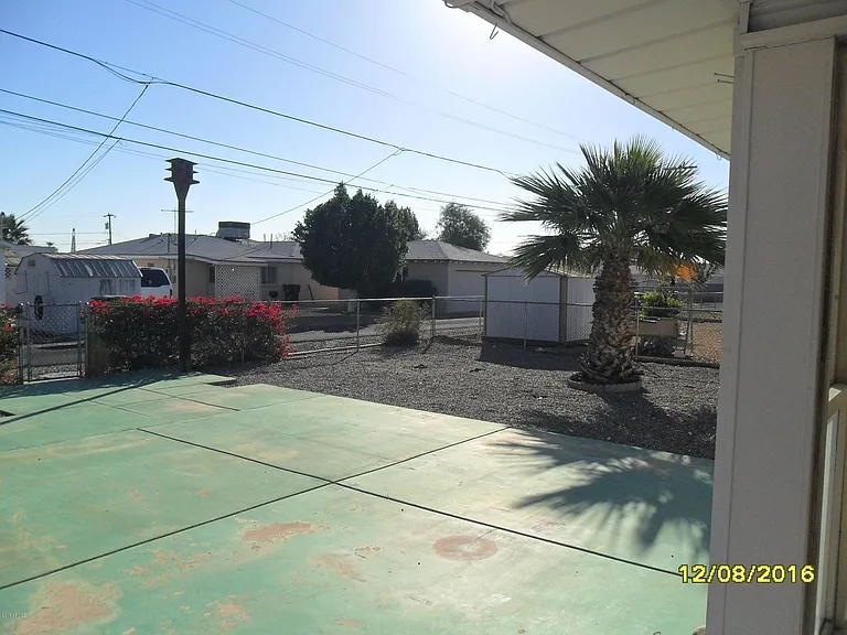 11363 N 113th Ave — Photo 10