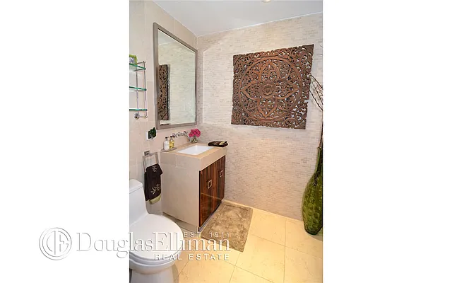 Sold by Douglas Elliman | media 27