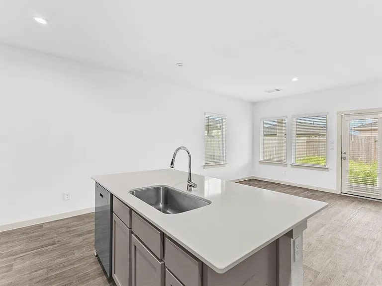 2905 Highgate Hill Ln — Photo 21