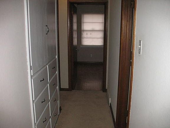 4th image of 4512 NW Cheyenne Ave
