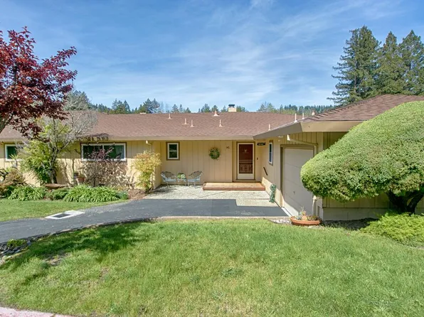 141 E Hilton Dr, Boulder Creek, CA 95006