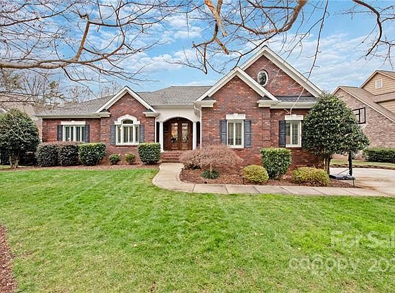 2nd image of 8257 Paytons Pointe Ln