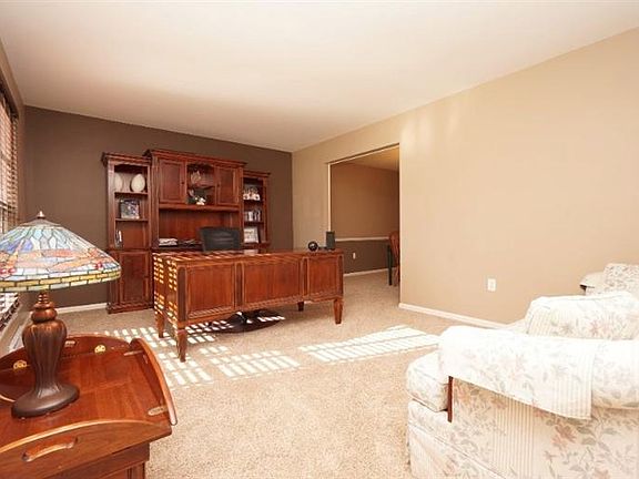 2nd image of 7649 Timbermist Ct