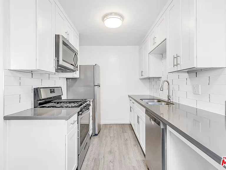 5519 Bonner Ave #3 — Photo 4